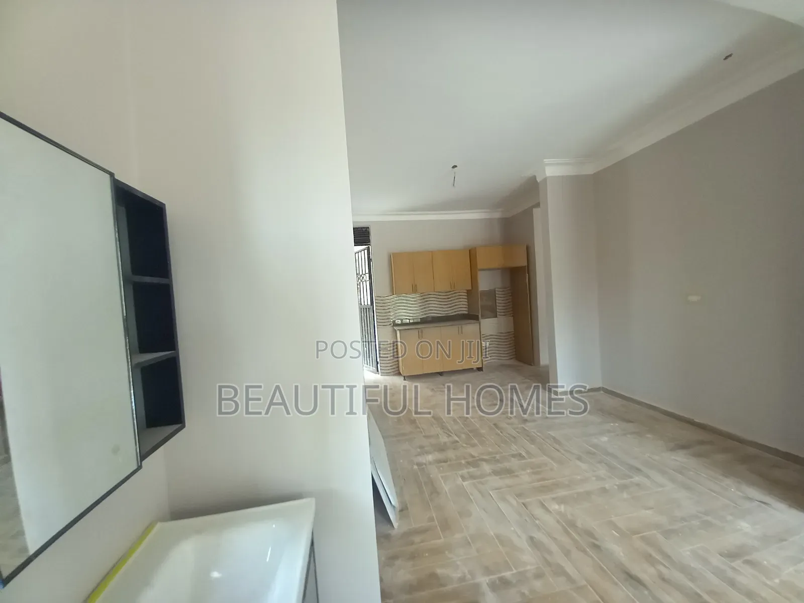 Furnished 4bdrm Maisonette in Kira Gated Estate for sale