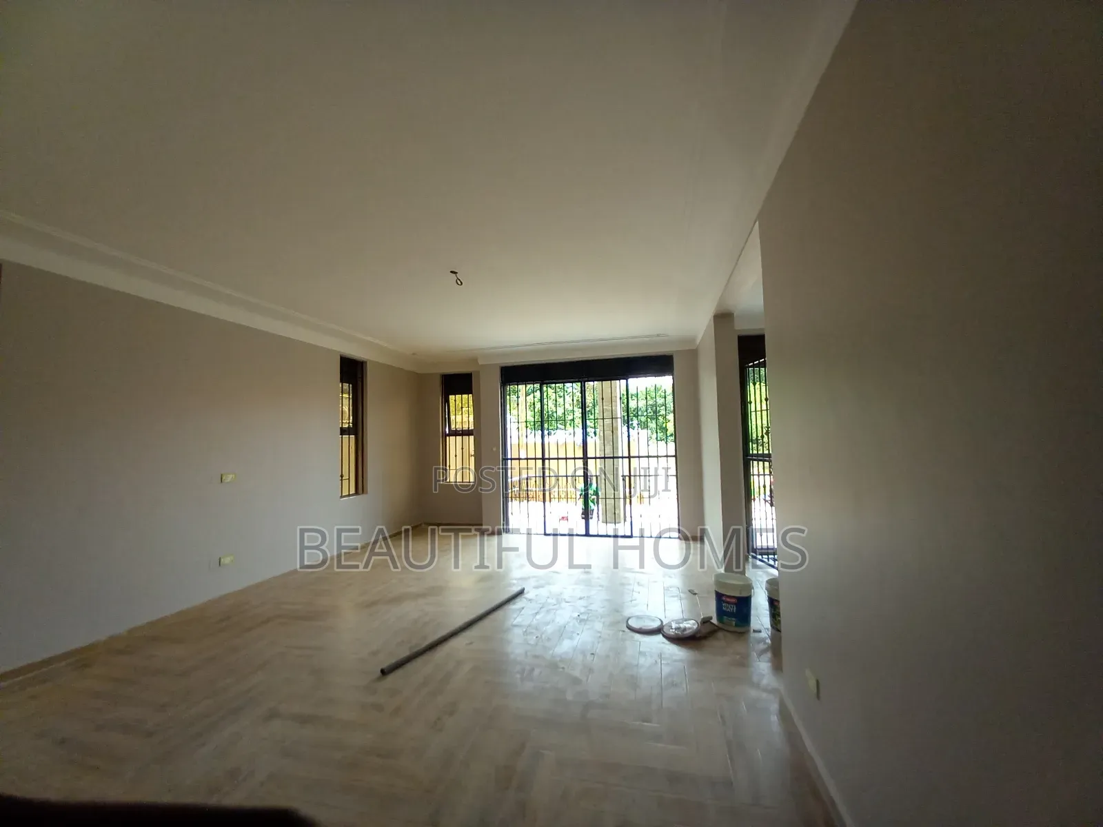Furnished 4bdrm Maisonette in Kira Gated Estate for sale