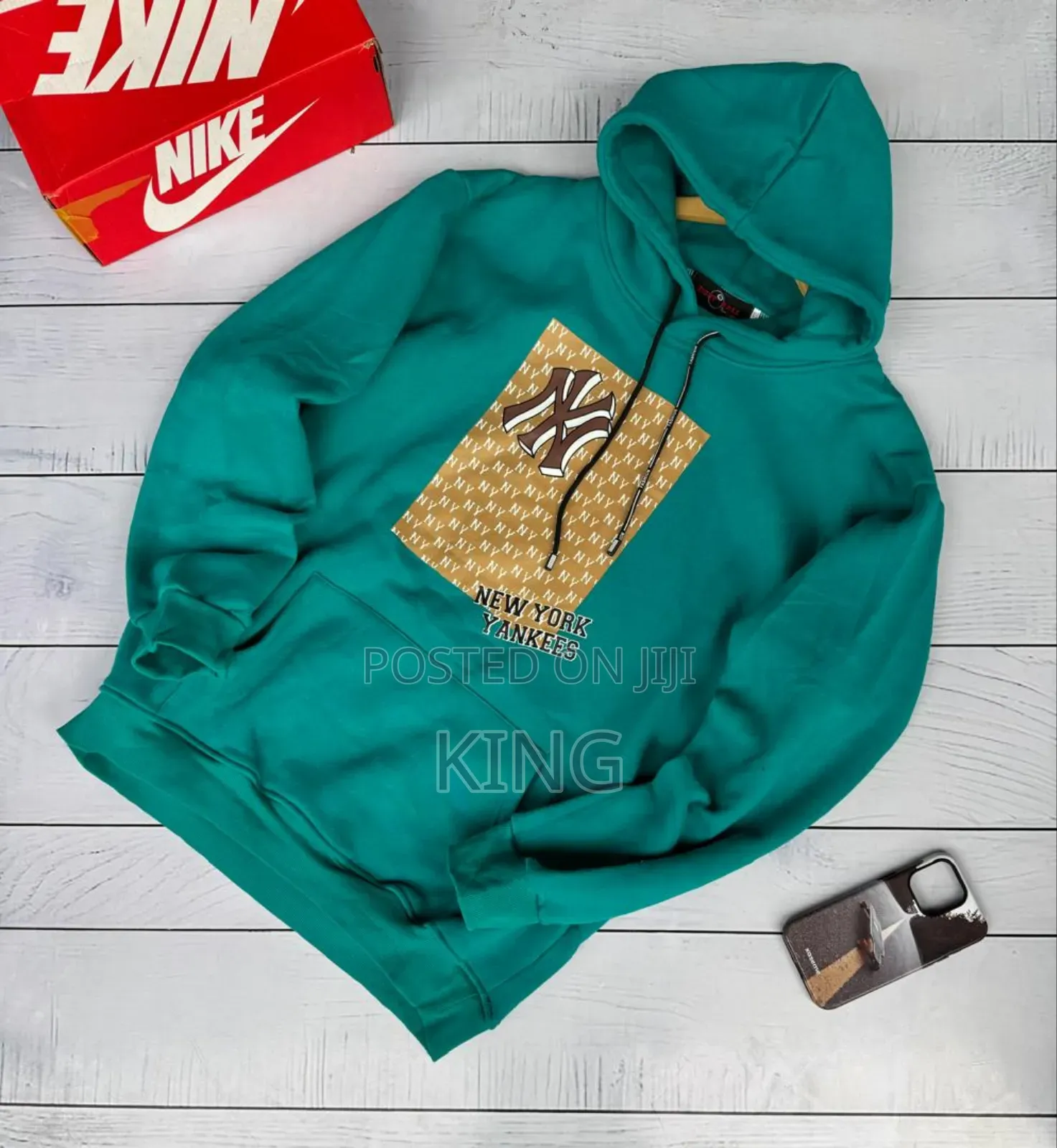 NY Green Jumper. Hoodie