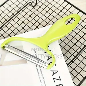 Multifunctional Plastic Vegetable Slicer Large