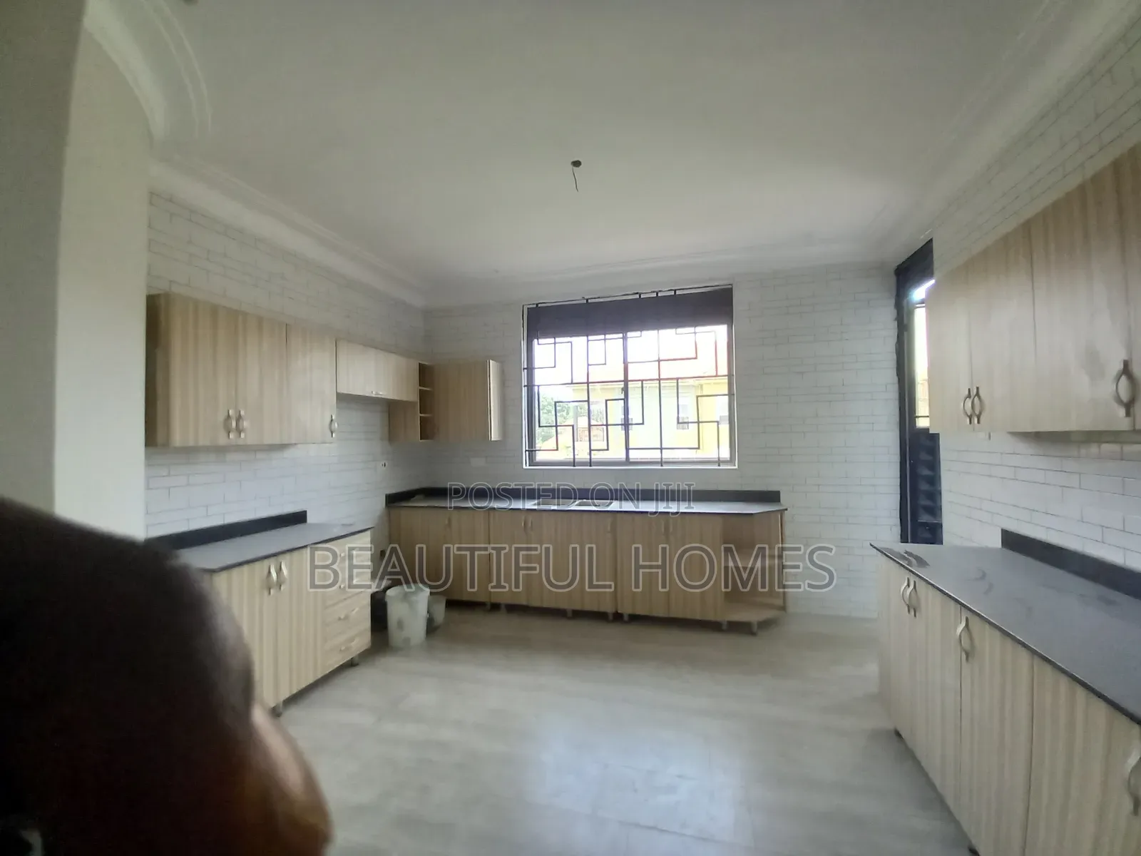 Furnished 4bdrm House in Kira All Tarmack, Central Division for sale