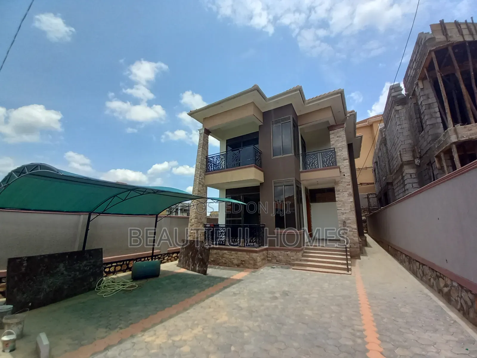 Furnished 4bdrm House in Kira All Tarmack, Central Division for sale