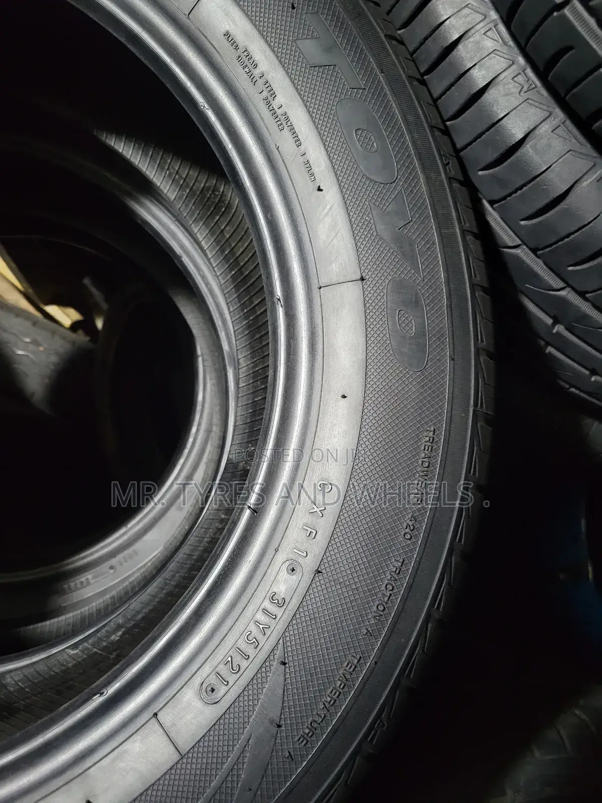 Japan Used Tires 215 60 R16 Toyo Allmost New