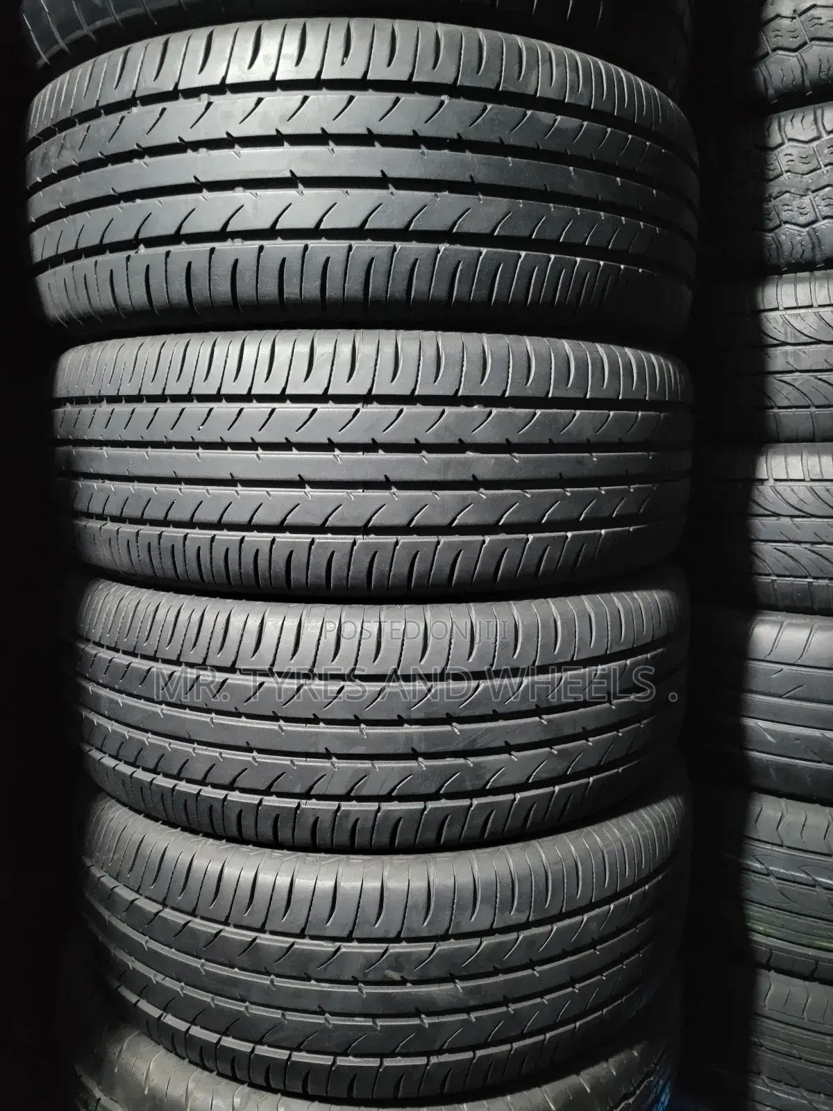 Japan Used Tires 215 60 R16 Toyo Allmost New
