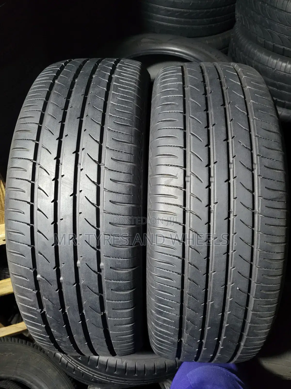 Japan Used Tires 215 60 R16 Toyo Allmost New