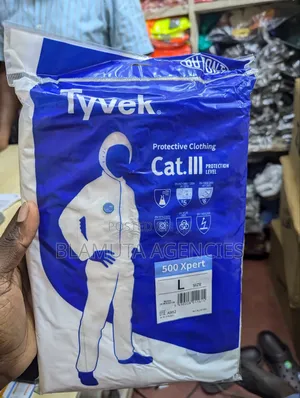 Tyvek Suit