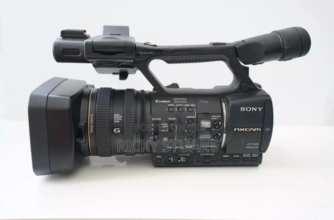 Sony HXR-NX5P NXCAM Professional PAL Camcorder