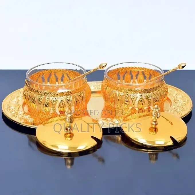 Modern Gold Metal Spice Pot Sealed Glass Sugar Bowl Box