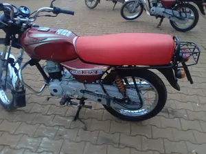 Bajaj Boxer 2024 Red