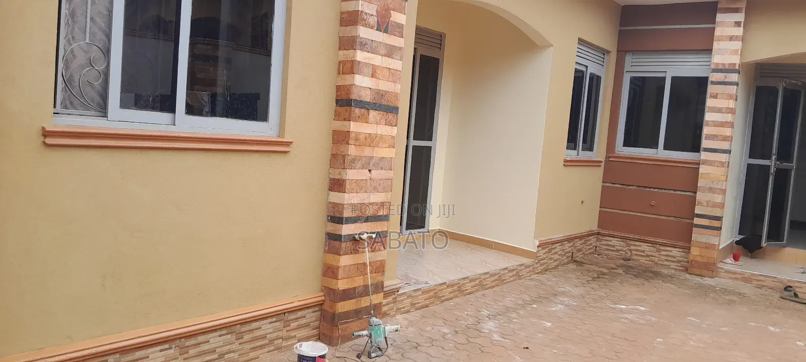 Youth Generation Painters Ug,Sabatoshamiri99@Gmail.Com
