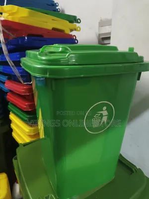 Outdoor 50 Liter Trash Waste Bin Green