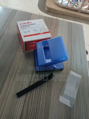 2holes Eyelets Stationery Paper Punching Machine