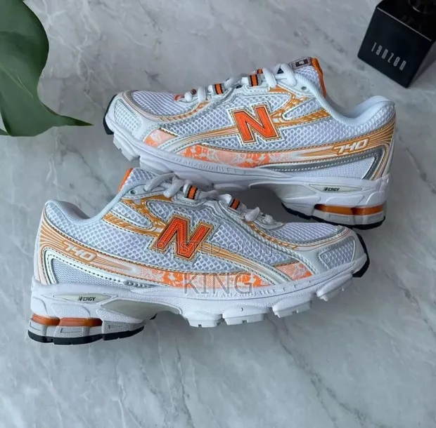 HOT Sneaker New Balance 740 Orange New Balance 740 Silver