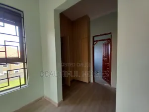 Furnished 4bdrm Duplex in Kira Modern Tarmack for sale