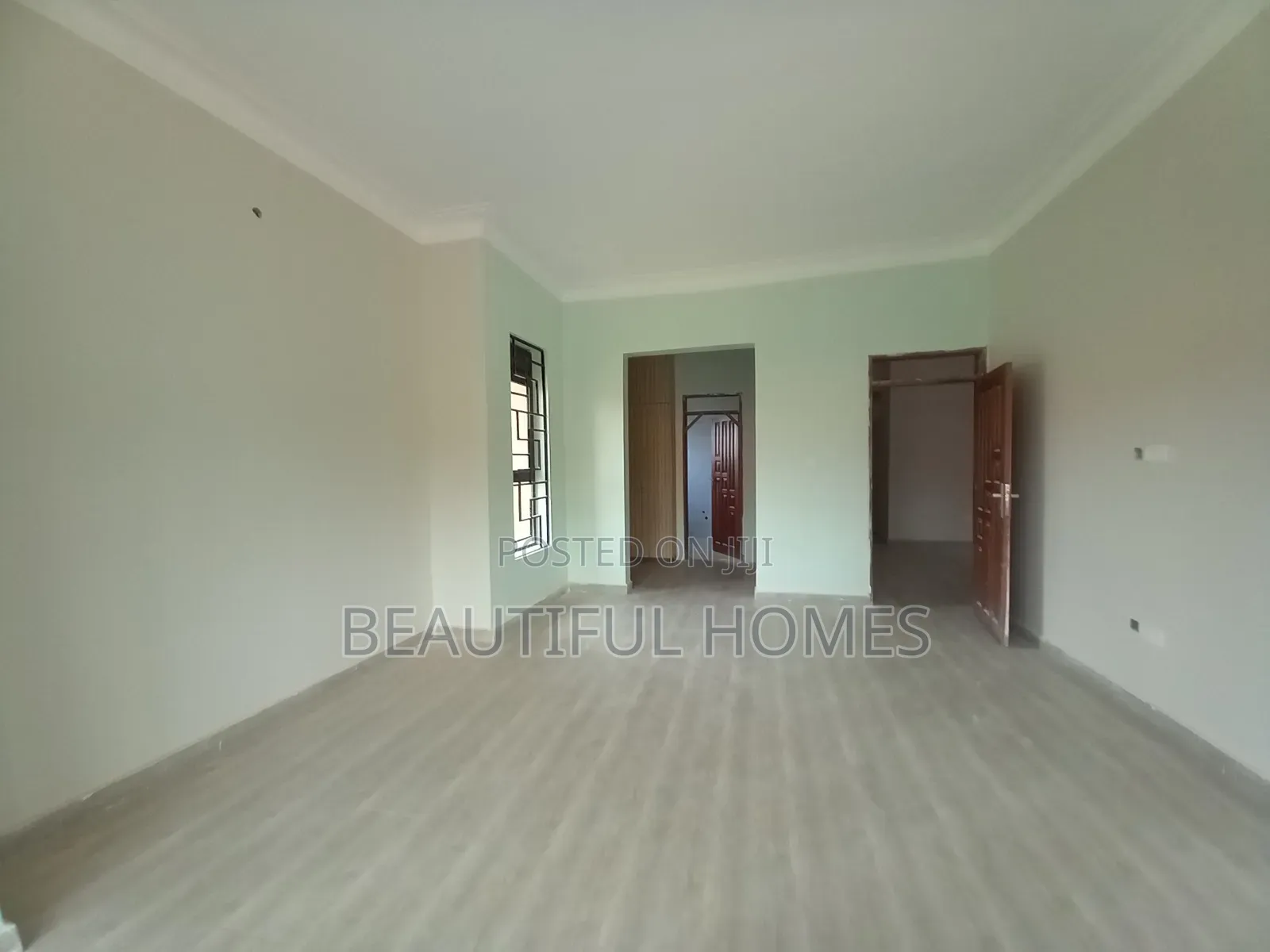 Furnished 4bdrm Duplex in Kira Modern Tarmack for sale