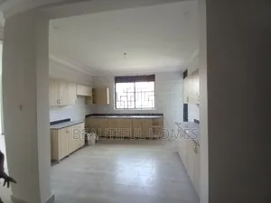 Furnished 4bdrm House in Kira Gated Estate for sale