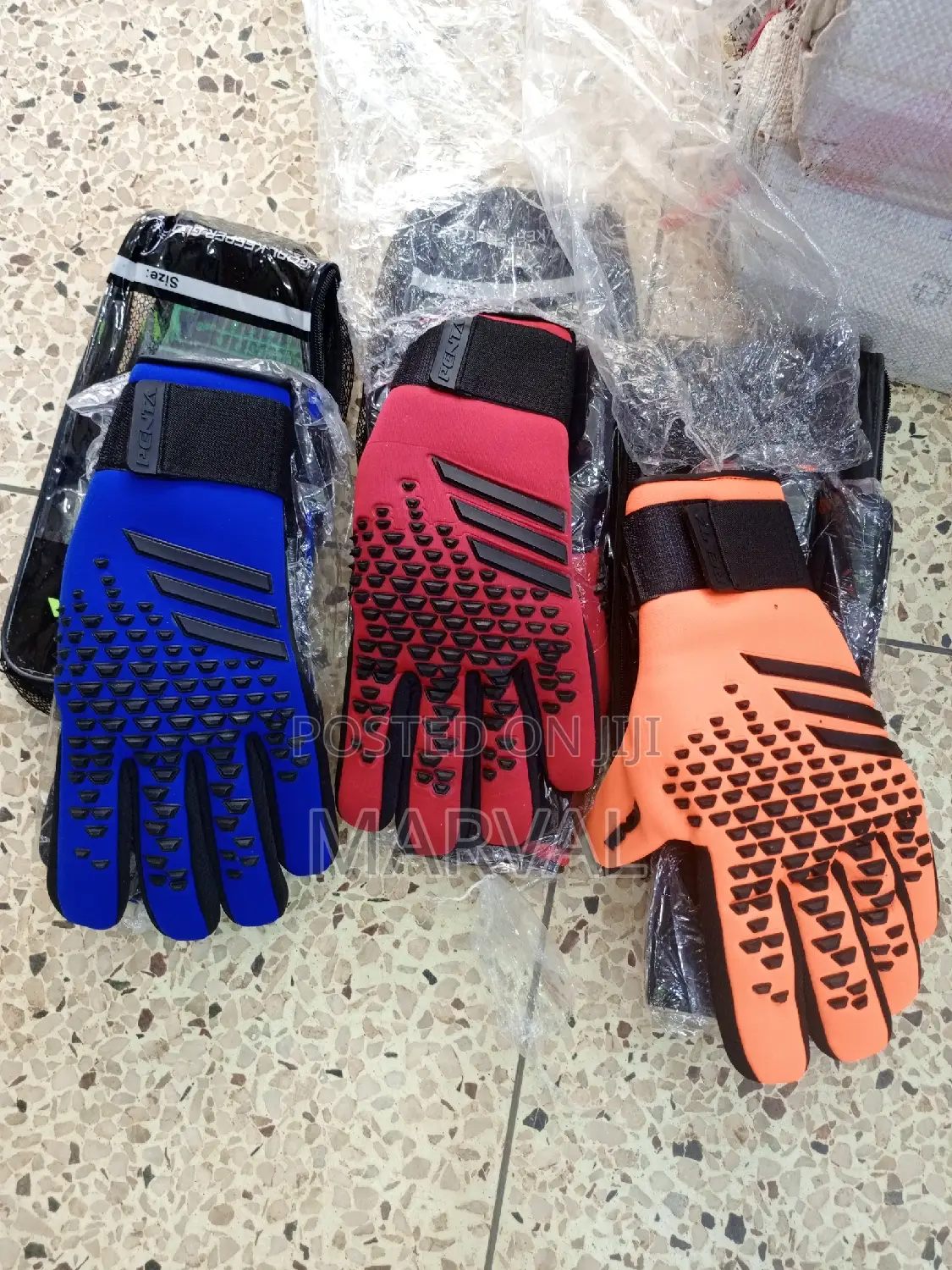 Penta Soccer Goalkeeper Gloves
