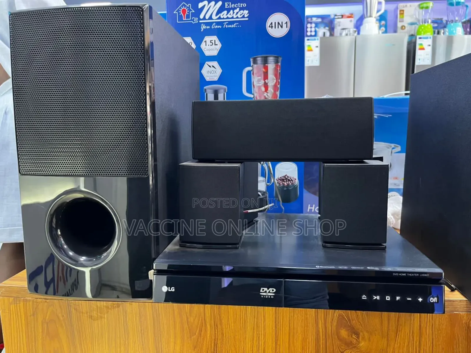 LG Lhd627 1000W Bluetooth Hometheatre System /S)