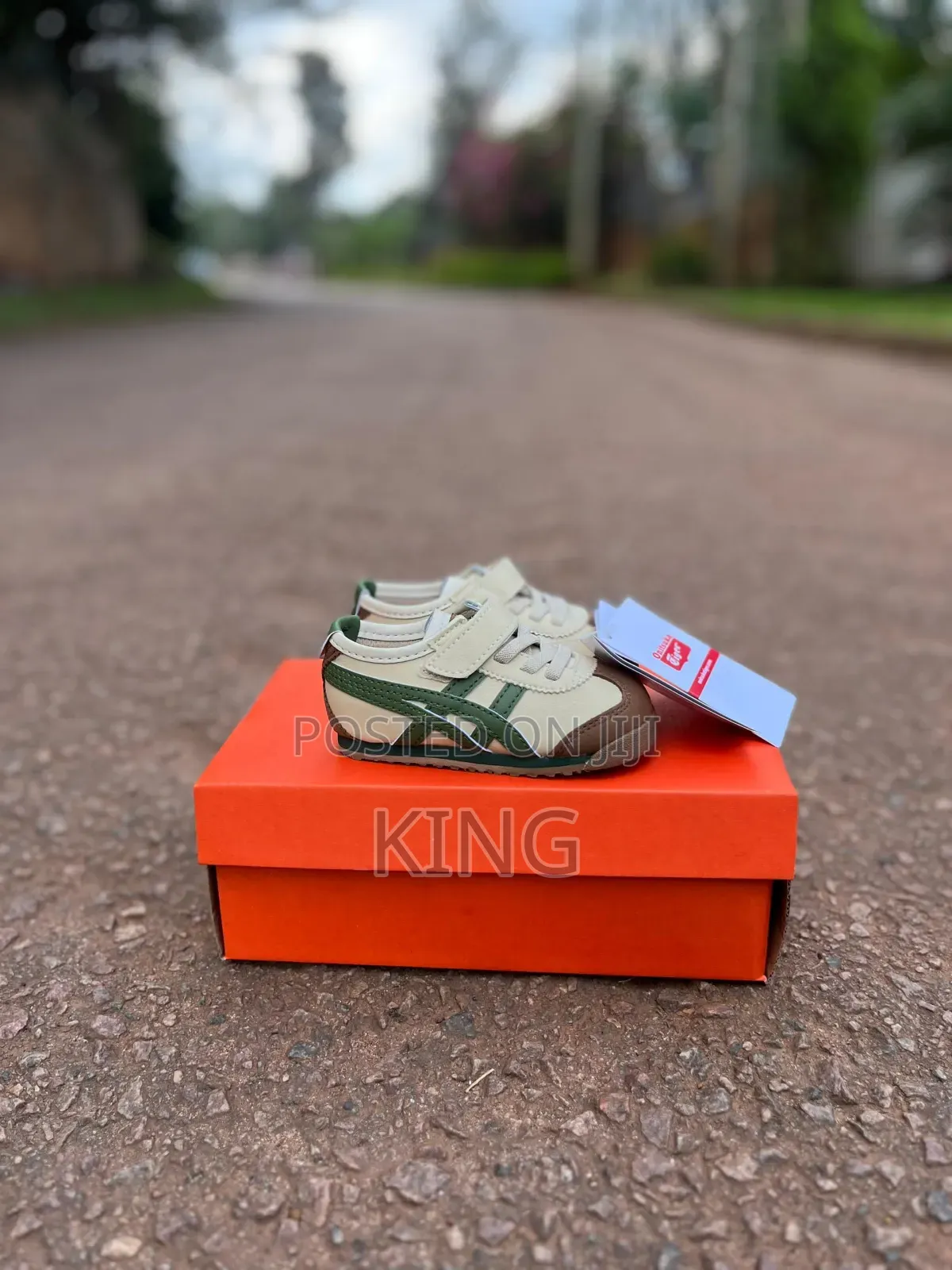 Kids Sneakers. Onitsuka Tiger Mexico 66 Kids Shoes