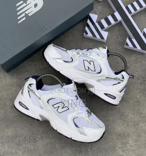 White New Balance 530 Women's Sneakers