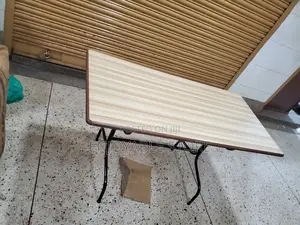 Restaurant Table Restaurant Table(Wooden)