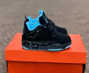 Kids Sneakers. Kids Jordan 4 Retro Baby Blue Thunder