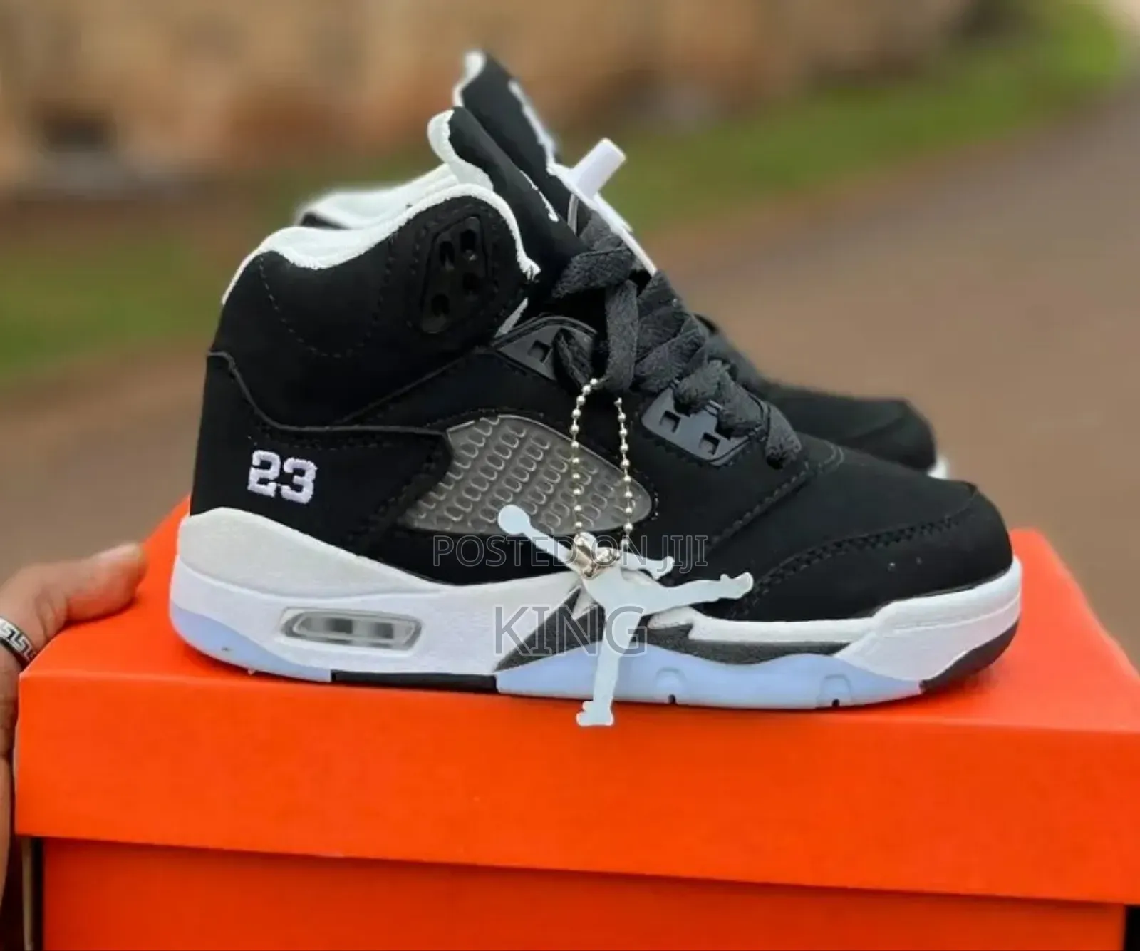 Kids Sneakers. Kids Air Jordan 5 Retro Black