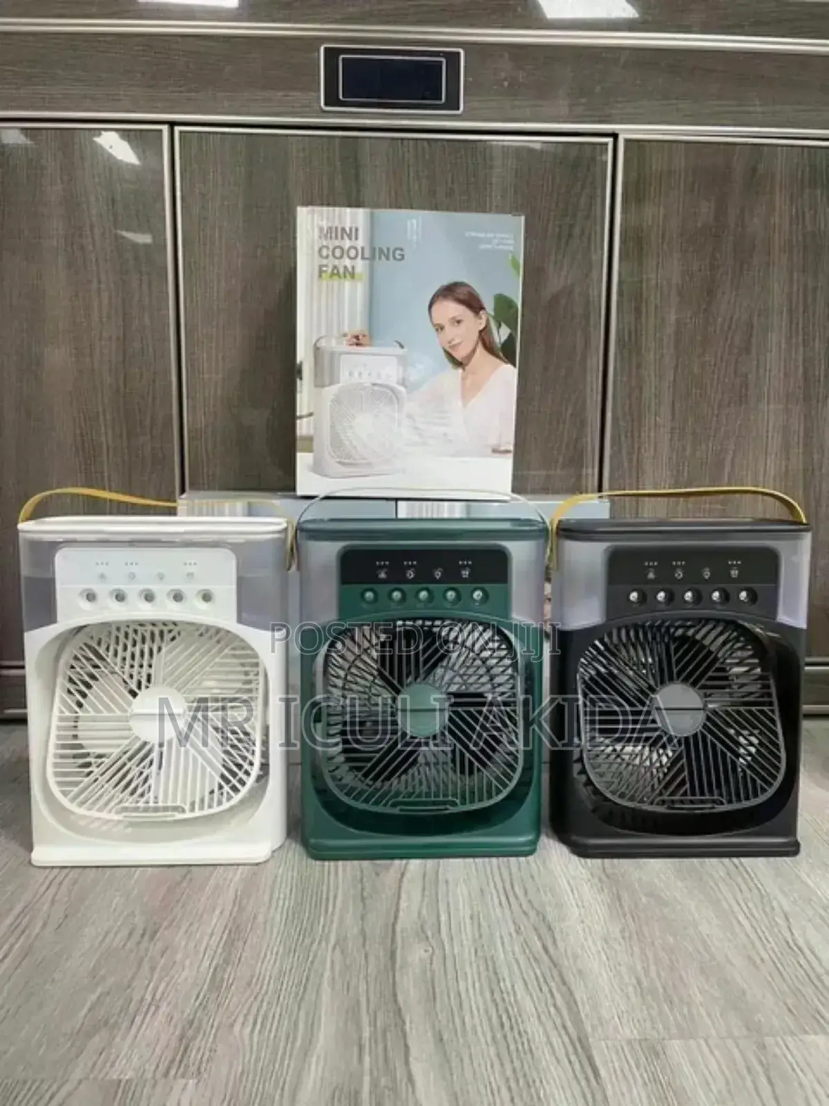 Portable Mini Water Cooling Table Fan WTH Spray Humidifier