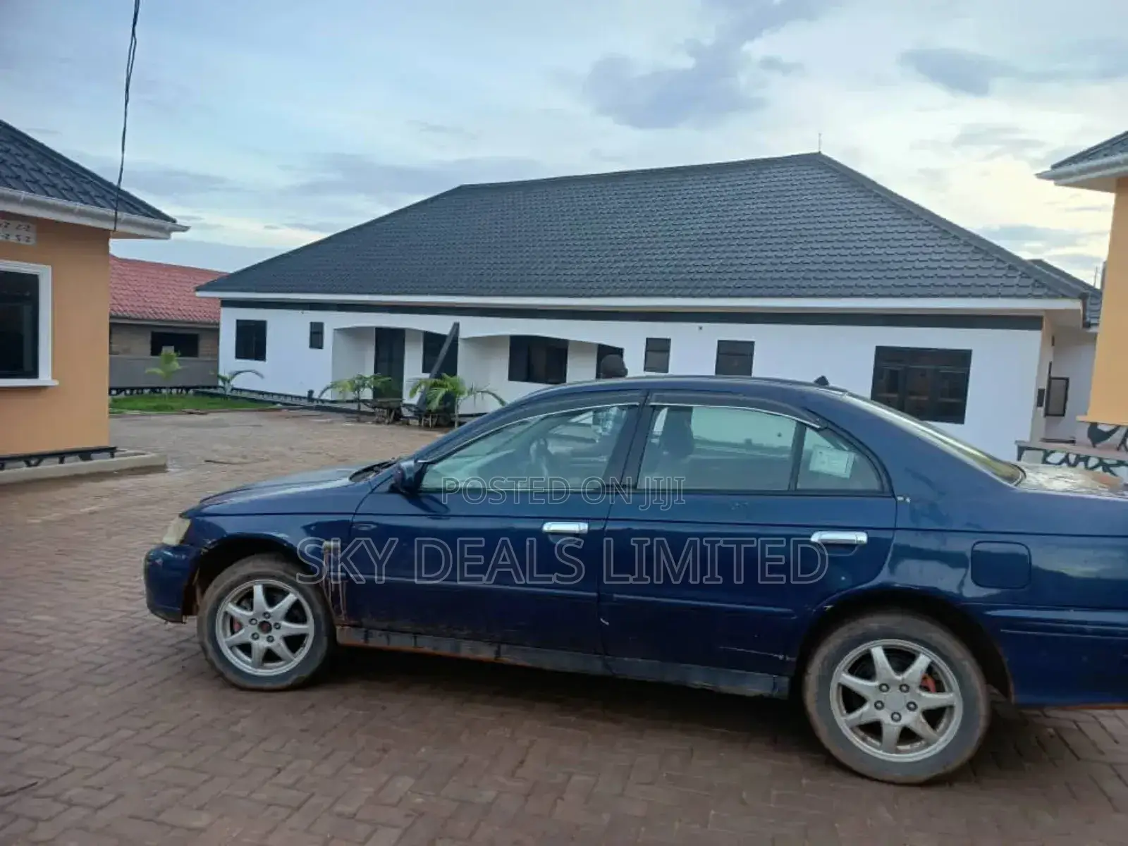 3bdrm Bungalow in Buwate, Nakawa for rent