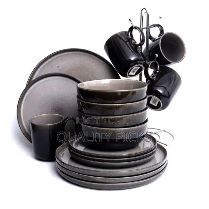 16-Piece Shinny Round Ceramic Tableware Dinnerware Set