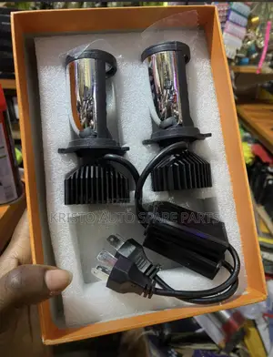 Photo - Projector Bulbs