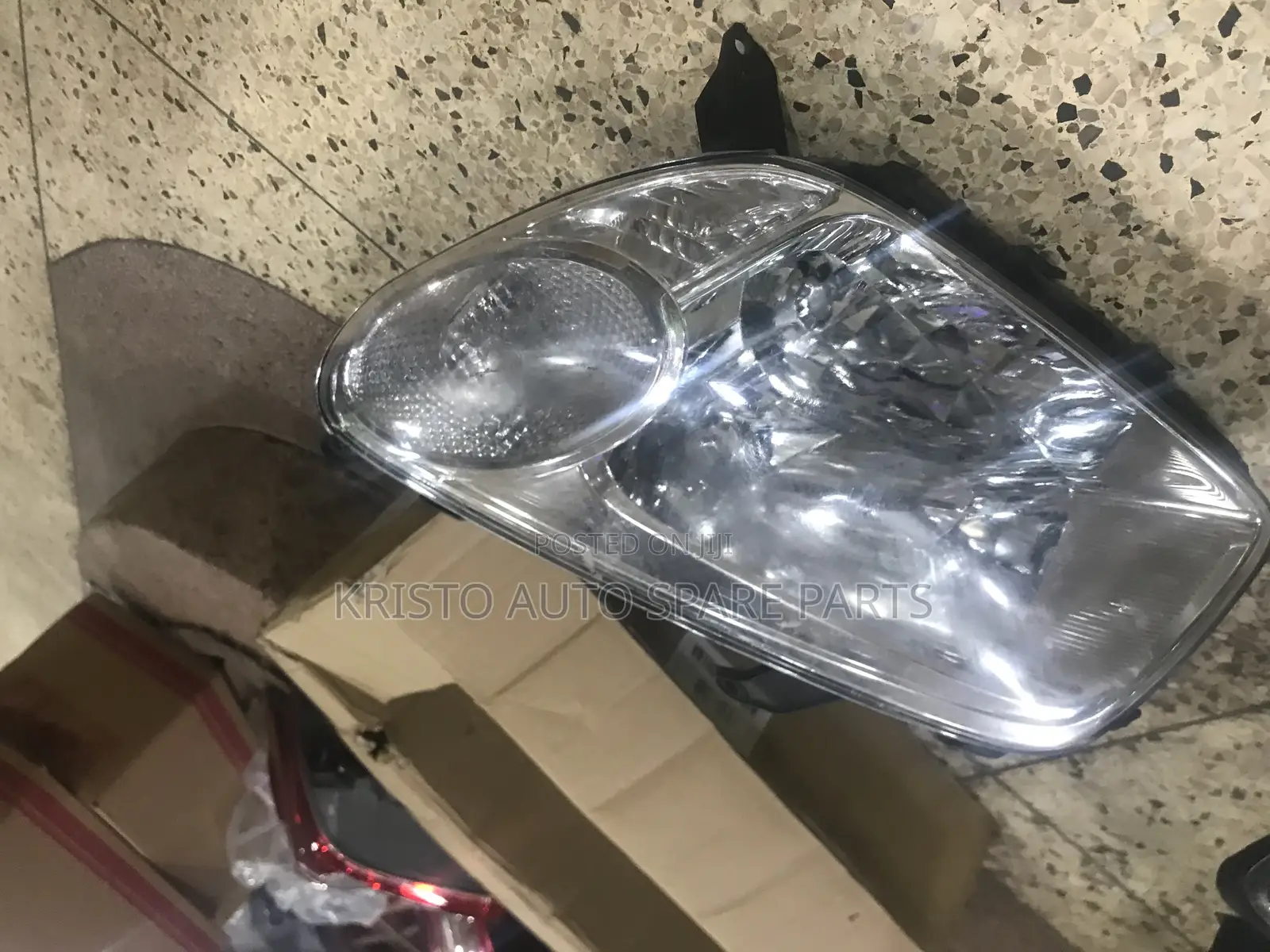 Headlamps Rav 4 2004, 2005