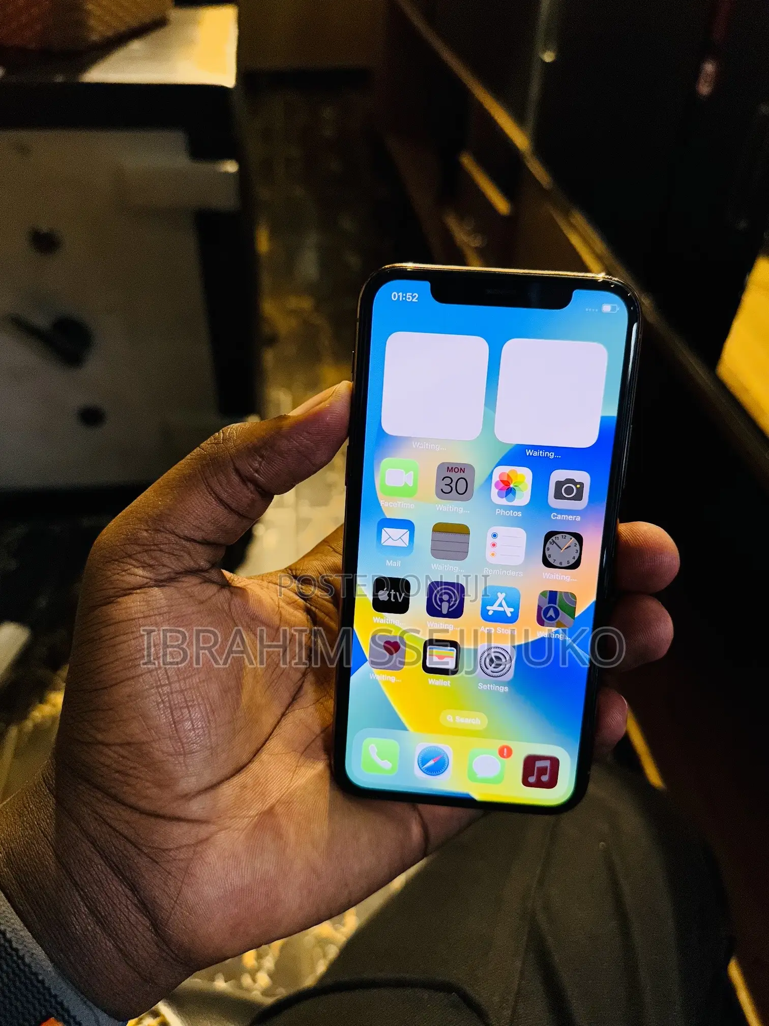 Apple iPhone 11 Pro 64 GB Gold