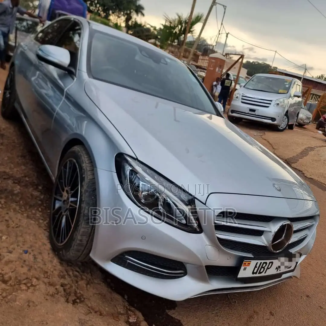 Mercedes-Benz C180 2014 White