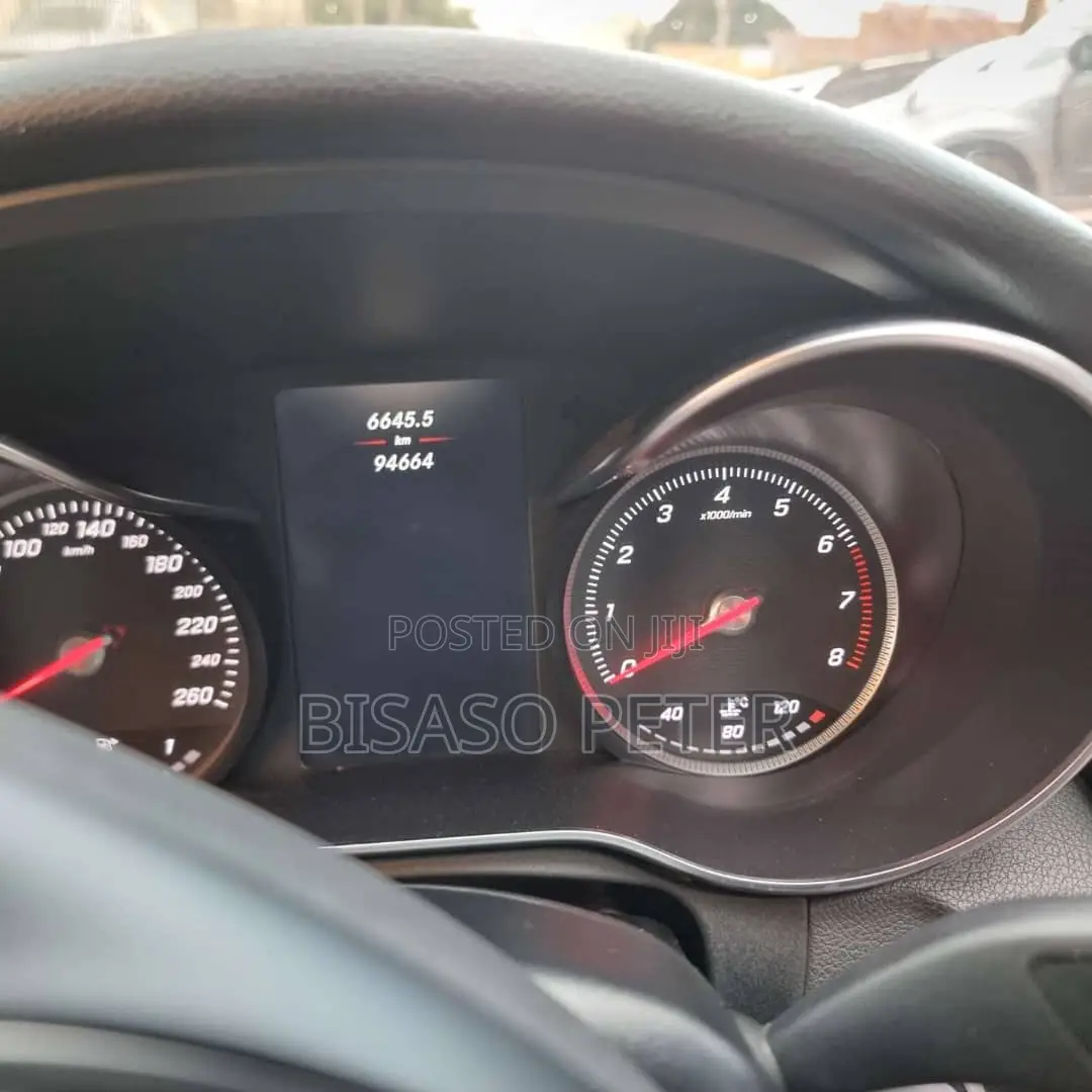 Mercedes-Benz C180 2014 White