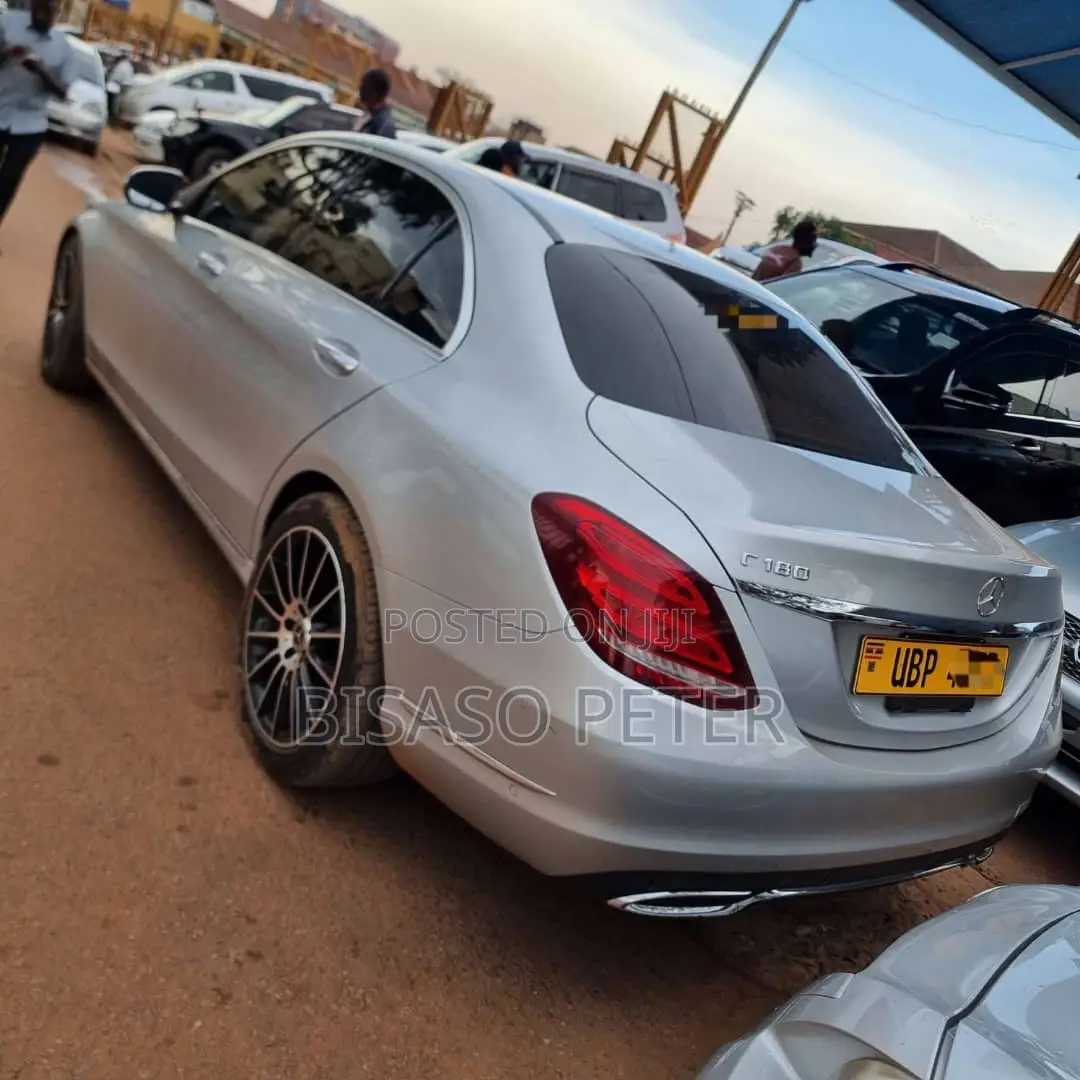 Mercedes-Benz C180 2014 White