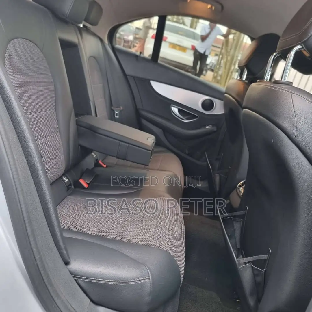Mercedes-Benz C180 2014 White