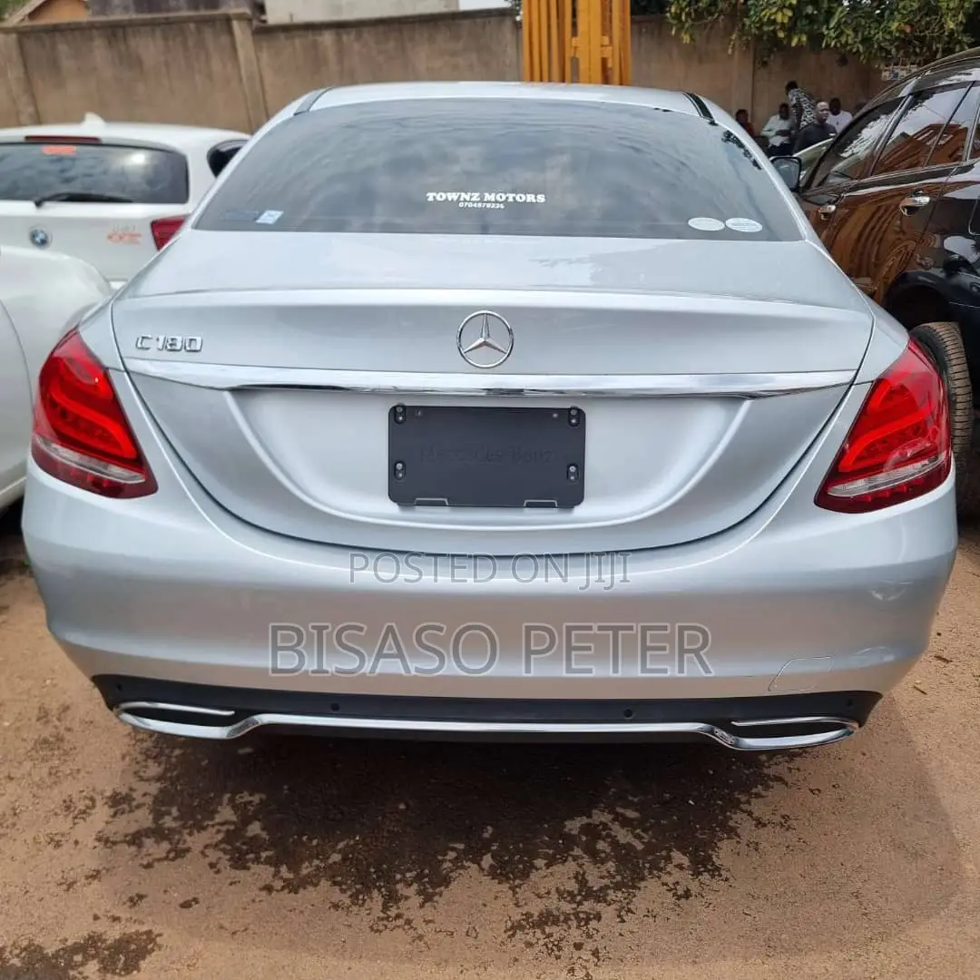 Mercedes-Benz C200 2015 Silver