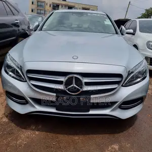 Mercedes-Benz C200 2015 Silver