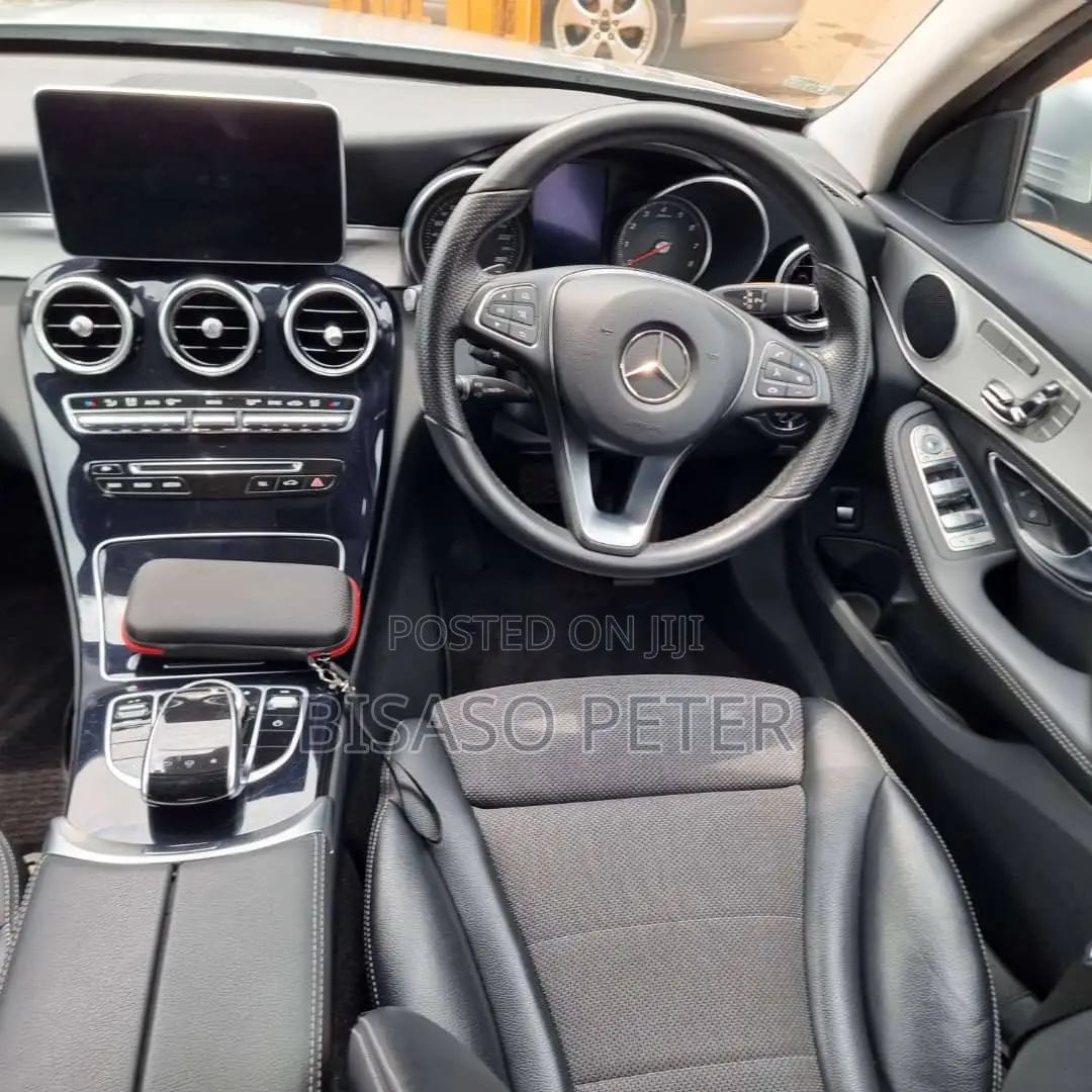 Mercedes-Benz C200 2015 Silver