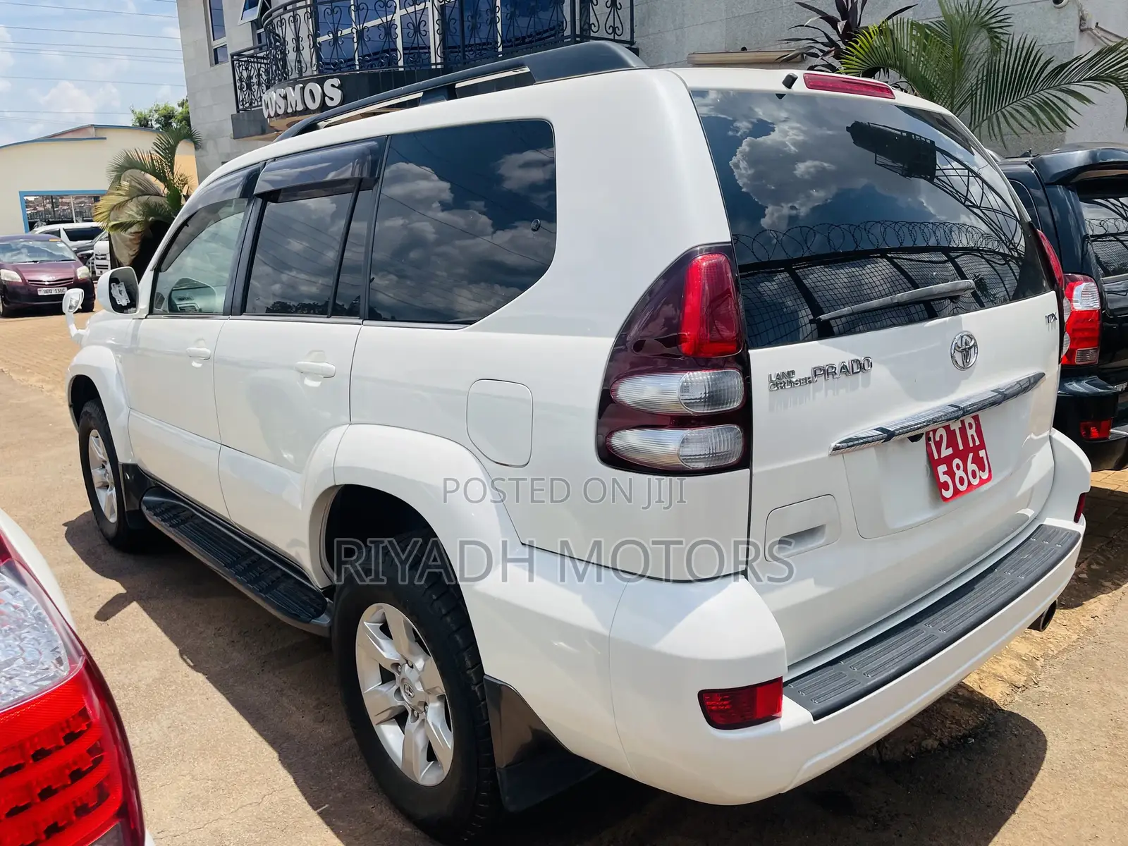Toyota Land Cruiser Prado 2009 White