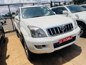 Toyota Land Cruiser Prado 2009 White