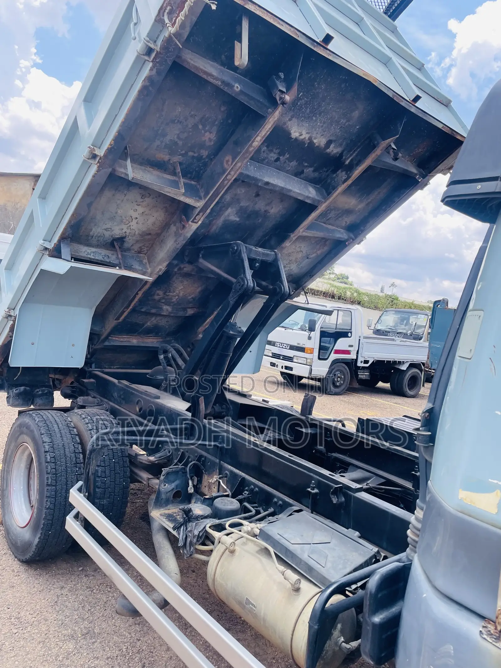 Fuso 6d17 Dumper