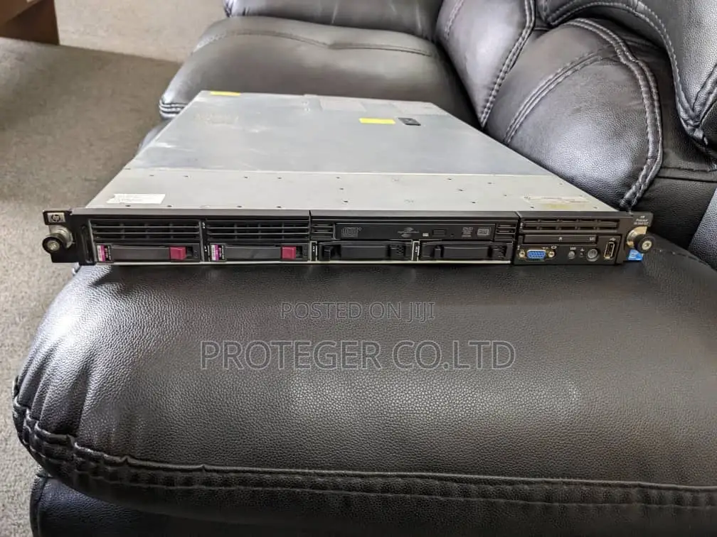 Server HP ProLiant DL 32GB Intel Xeon HDD+SSD 640GB