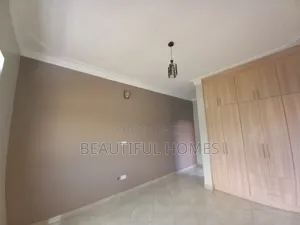 Furnished 4bdrm Villa in Kira for sale