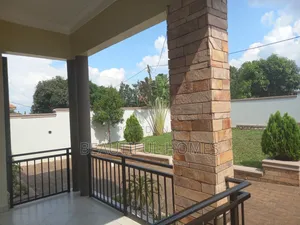 Furnished 4bdrm Bungalow in Kira for sale