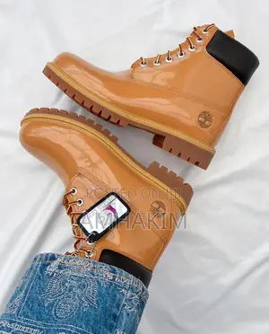 Designer Timberland X Veneda Carter in Stock