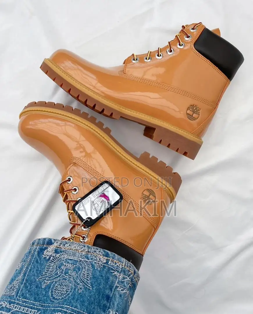 Designer Timberland X Veneda Carter in Stock