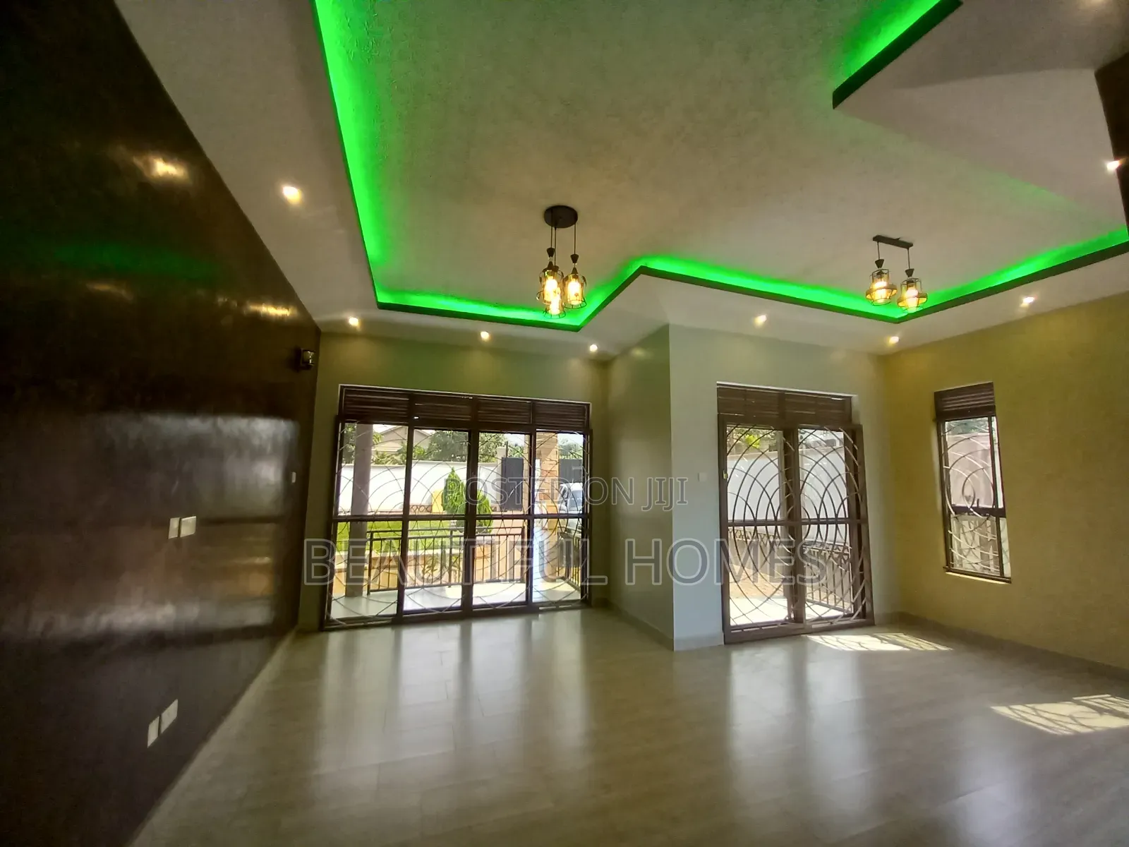 Furnished 4bdrm House in Kira for sale