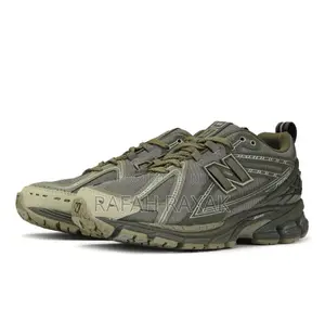 Original New Balance 1906R “Dark Moss” Sneakers